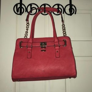 Coral, summer/spring bag.